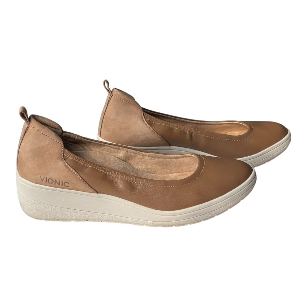 Vionic Jacey Ellery slip-on wedge heel closed toe dark brown leather shoe | 10 - Picture 3 of 12